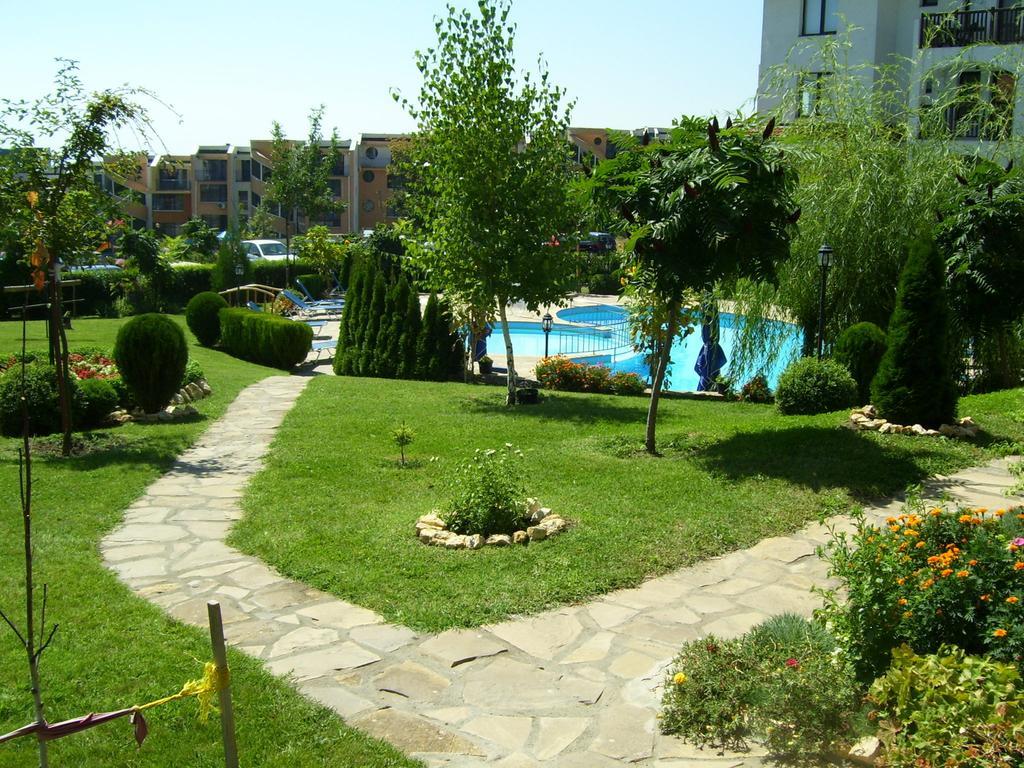 Delfin Apart Complex Sveti Vlas Exterior foto
